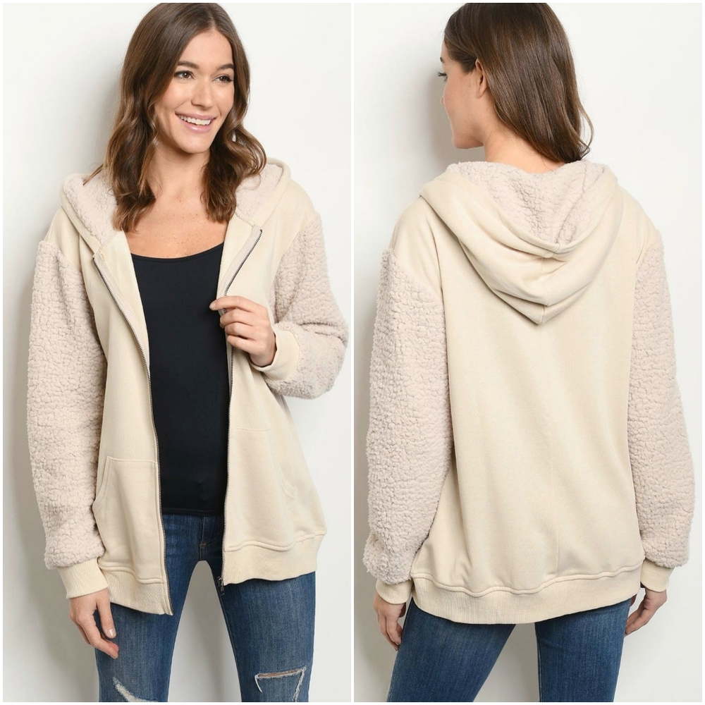 LAST 1❗️Cozy Chic Beige Oversized Sherpa Mixed Hoodie